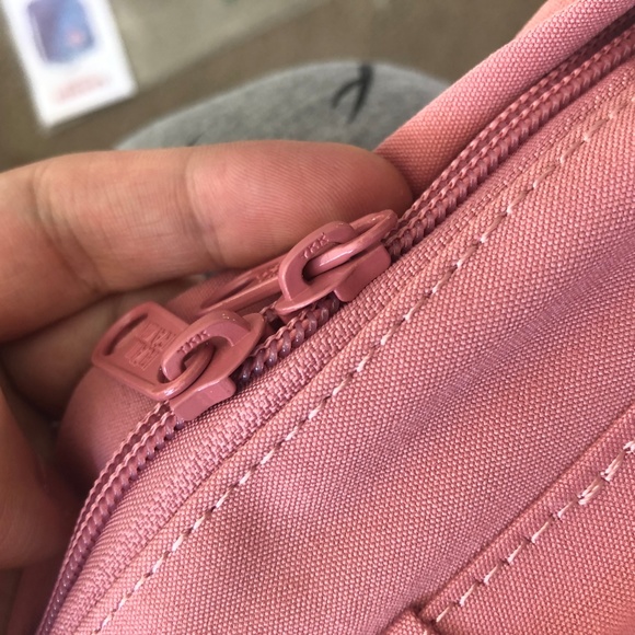 Fjallraven Kanken Backpack Color Pink - Picture 6 of 7